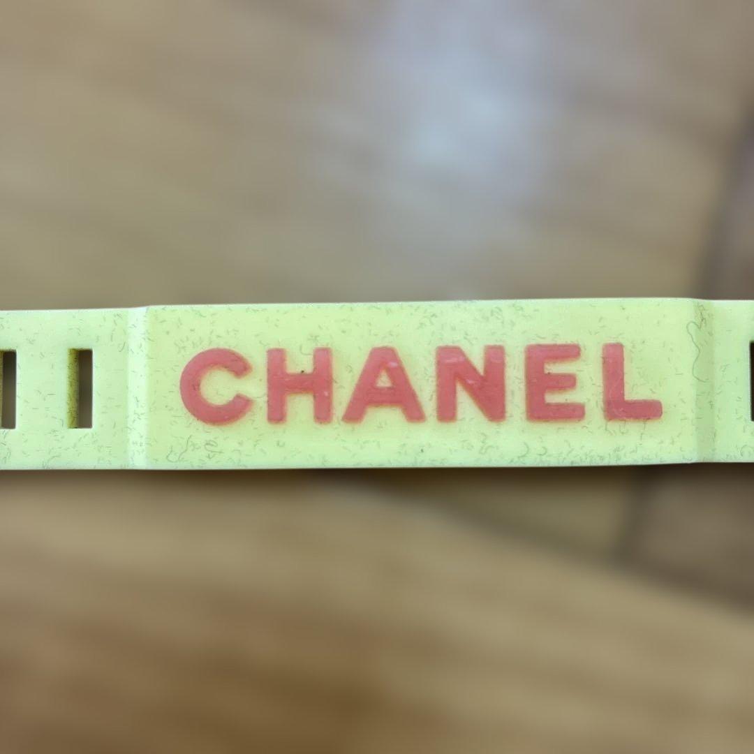 CHANEL 激レアラバーブレスレット　イエロー　美品　シャネル