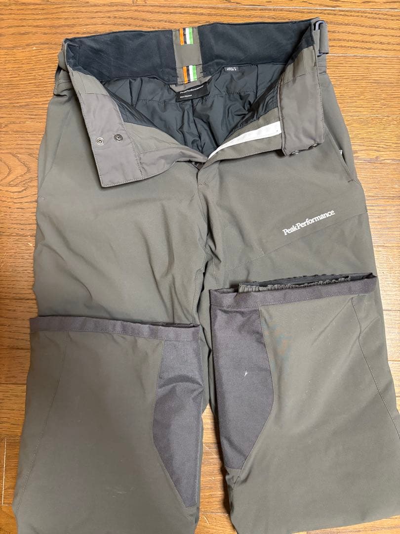 ピークパフォーマンス男性用 グレー