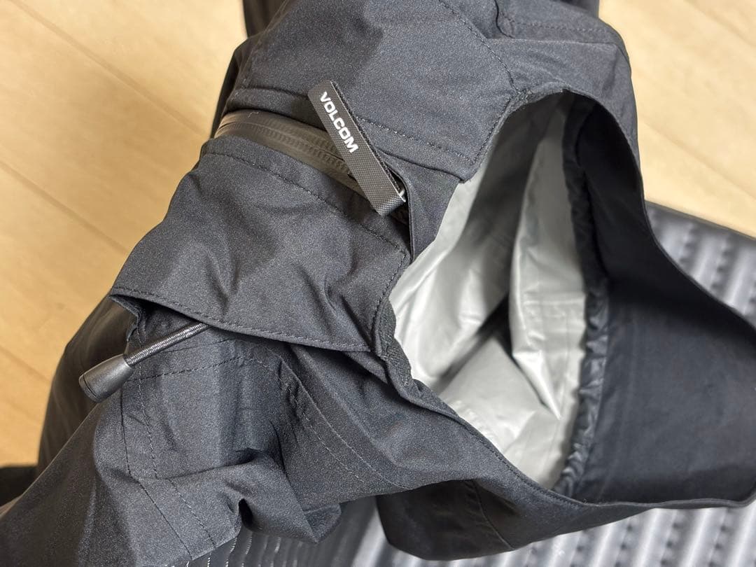 【新年値下】VOLCOM STONE STORM GORE-TEX JACKET