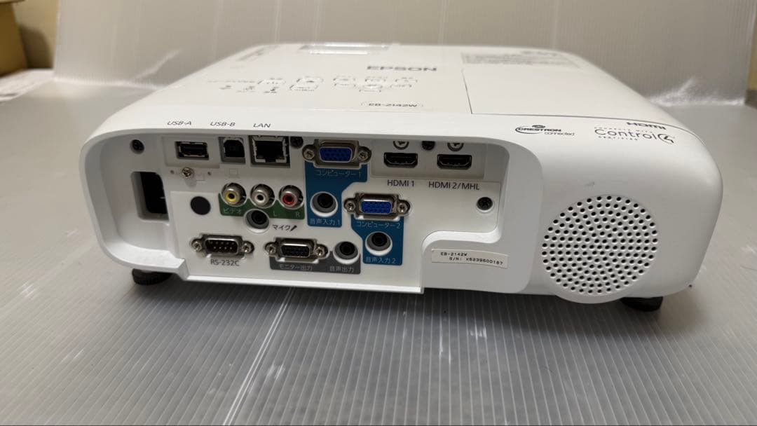EPSON EB-2142W プロジェクター本体 使用時間: 2012hの通販はau PAY