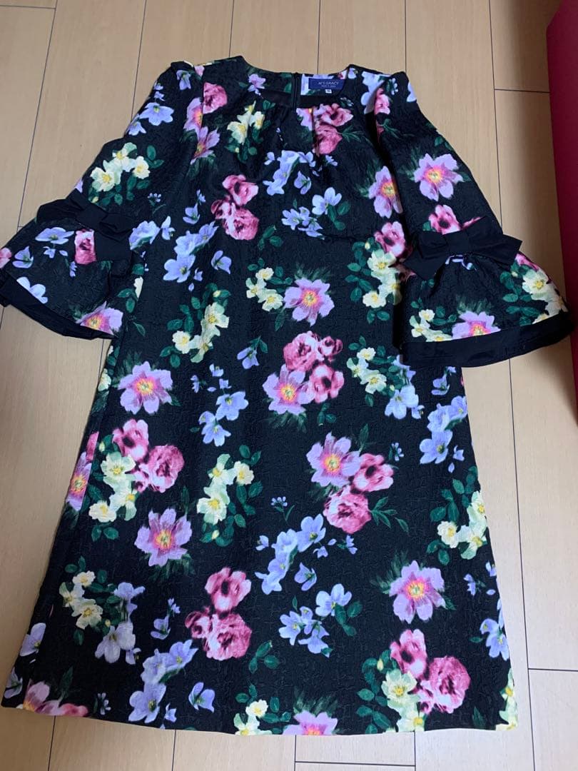 M'S GRACY 花柄ワンピース　2023年カタログお色違掲載　サイズ42