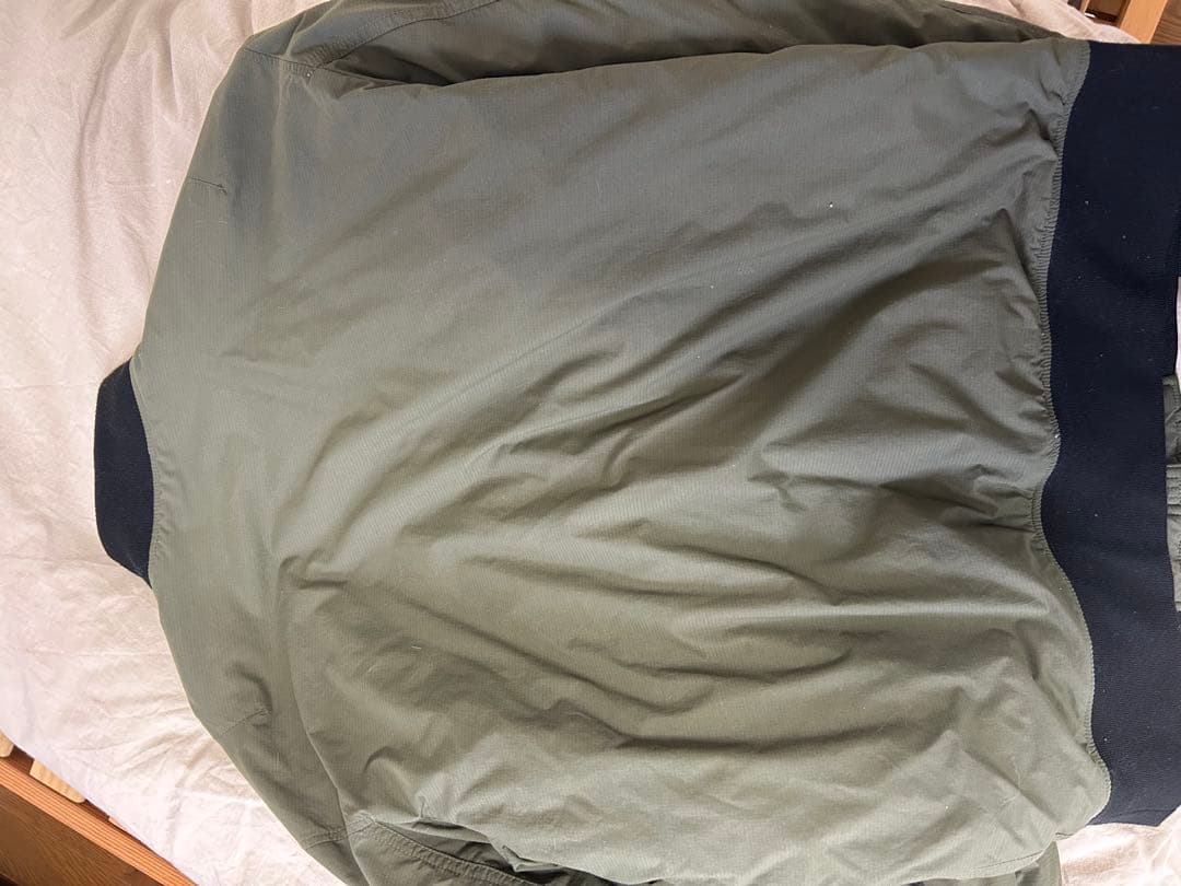 THE NORTH FACE トランジットボンバージャケット オリーブ