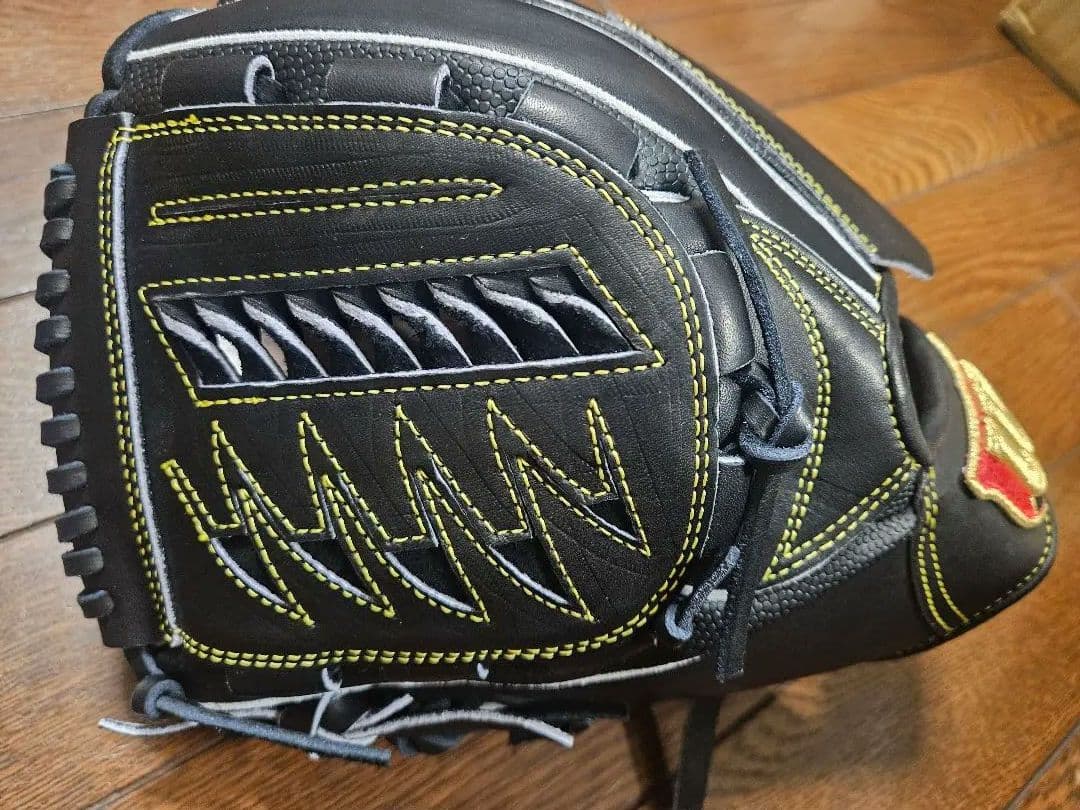 (新品)ウィルソン最高峰軟式投手用グラブ左投げ用