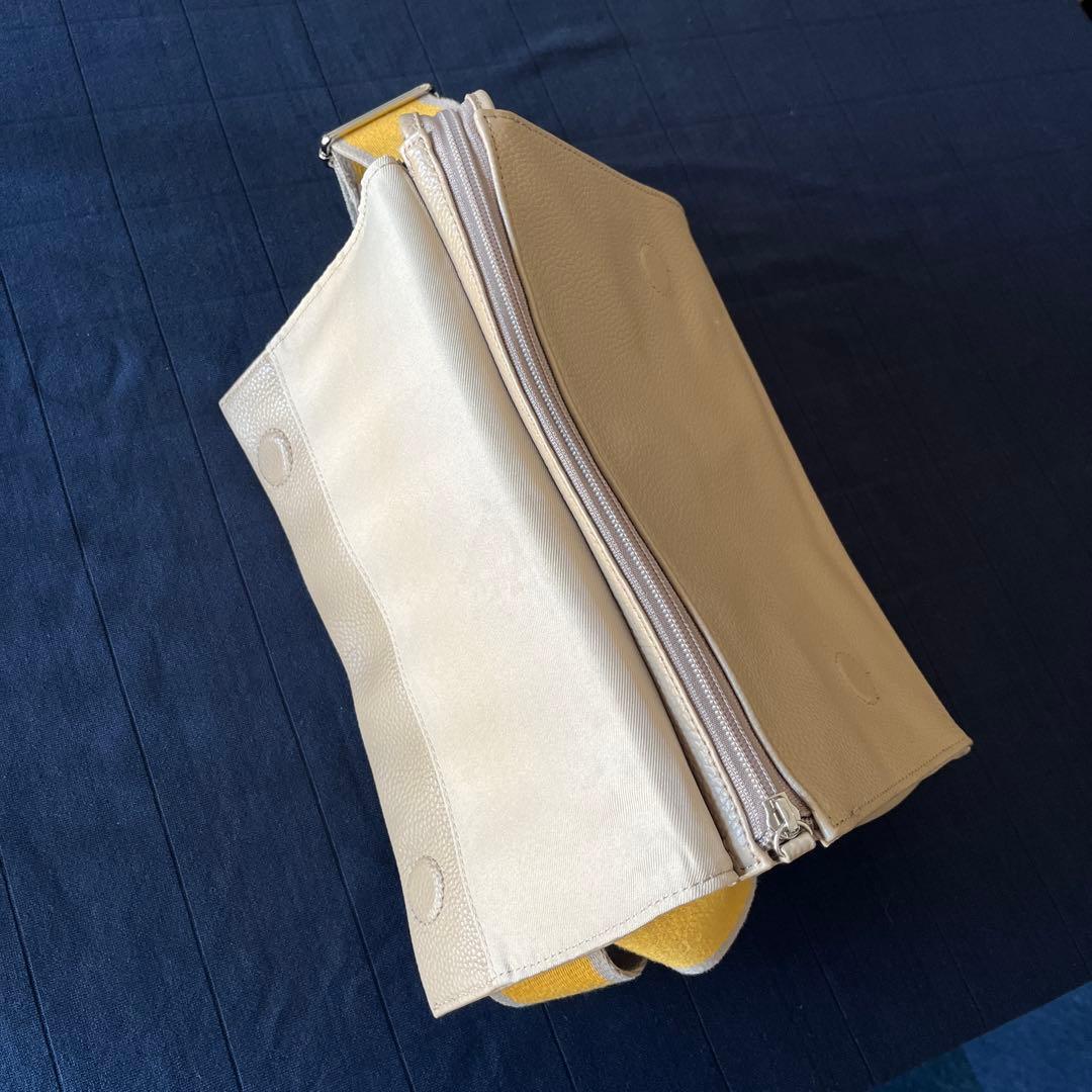 【ear PAPILLONNER 】ワイドテープショルダーバッグ　ベージュ