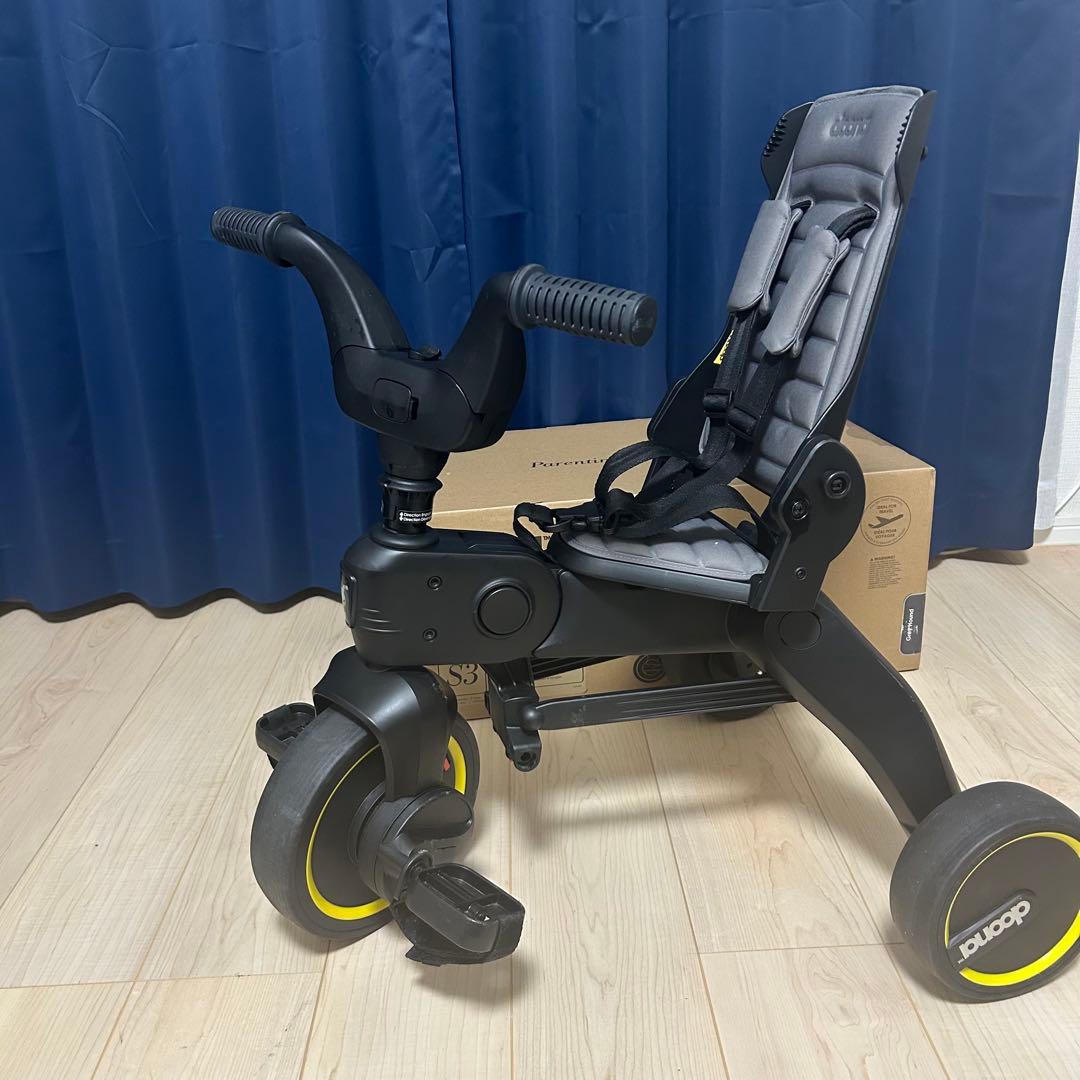 リキトライク(doona)手押し付き・折りたたみ三輪車