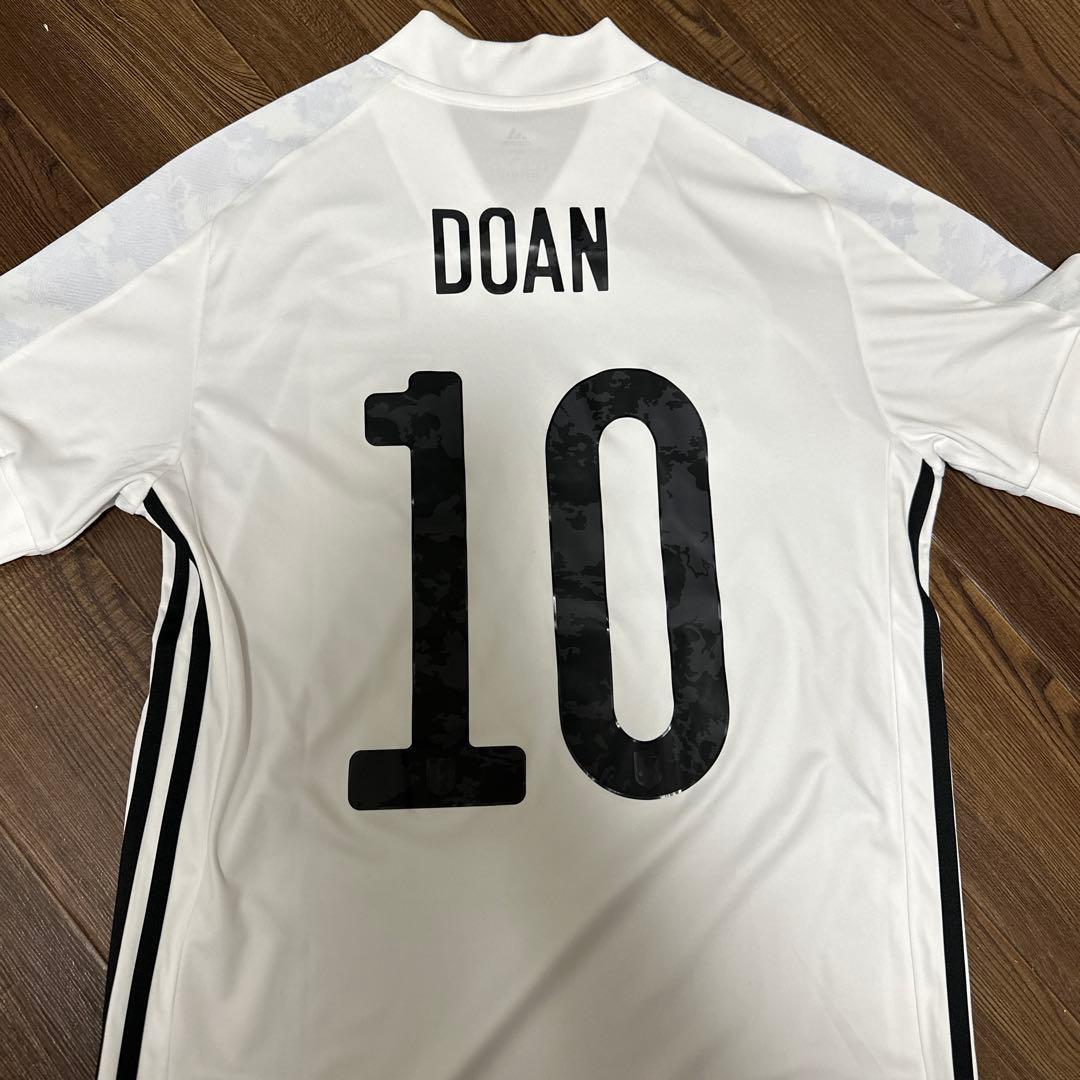 サッカー日本代表 堂安律 東京オリンピック アウェーユニフォーム