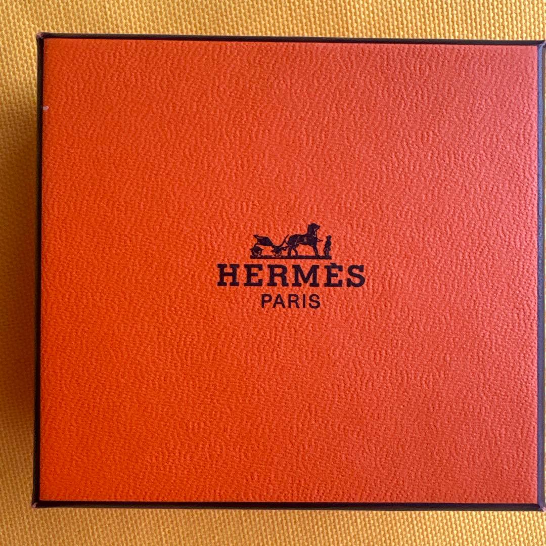 USEDエルメス手袋ホルダー箱付き匿名配送 - メルカリ