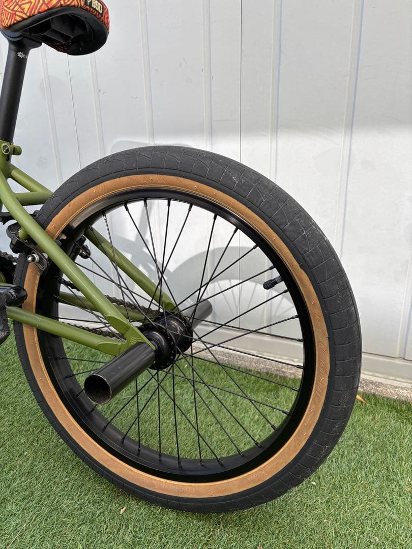 Haro Downtown BMX マッドグリーン　20インチ