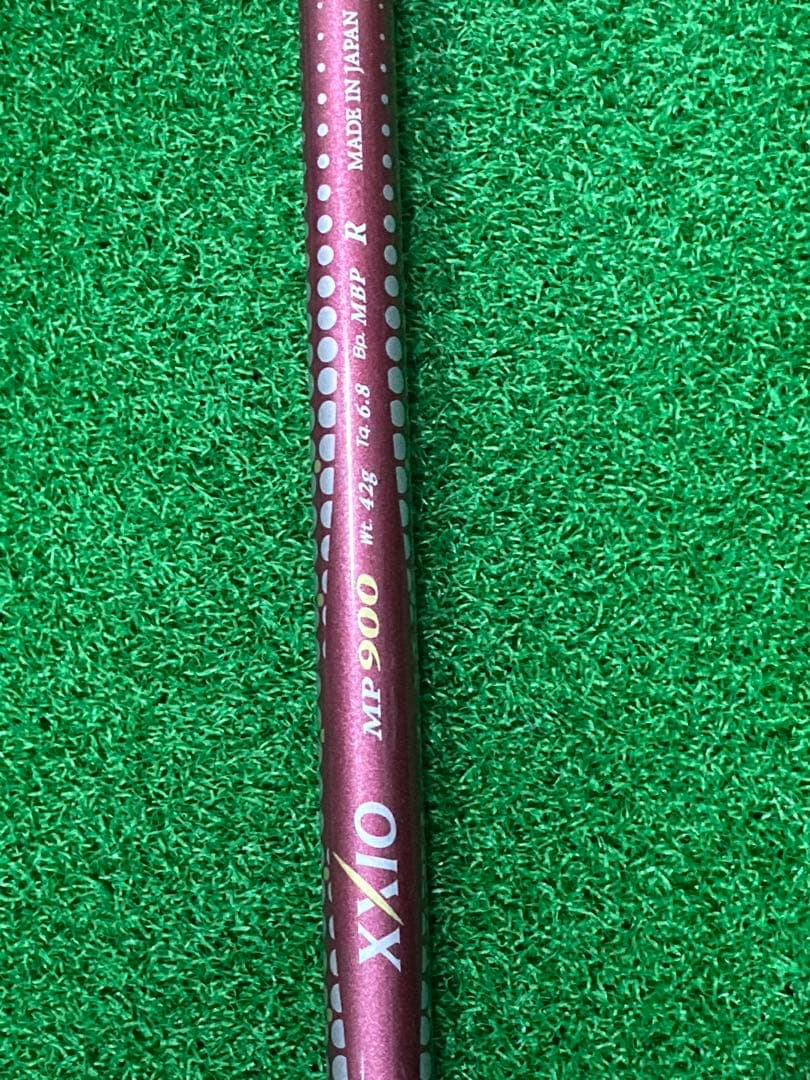 b*l様 ゼクシオ9 レディース　ドライバー Rシャフト　ヘッドカバー付