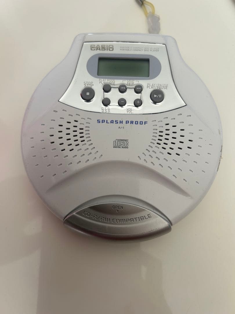 タ*タ様 かセットプレイヤーとCDプレイヤーとMDプレイヤーのセット