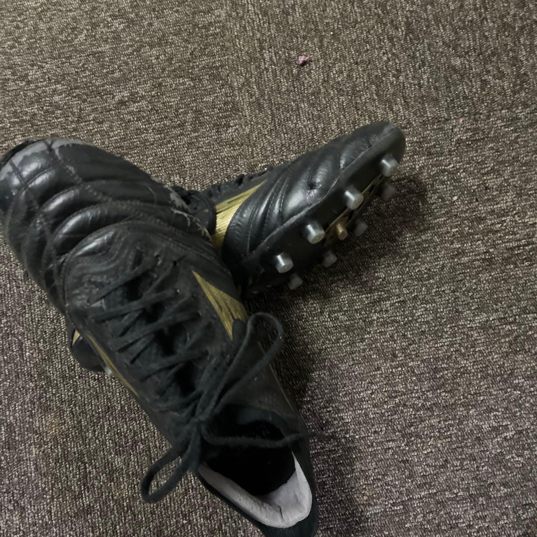 MIZUNO モレリアNEO3ベータ 27.0cm