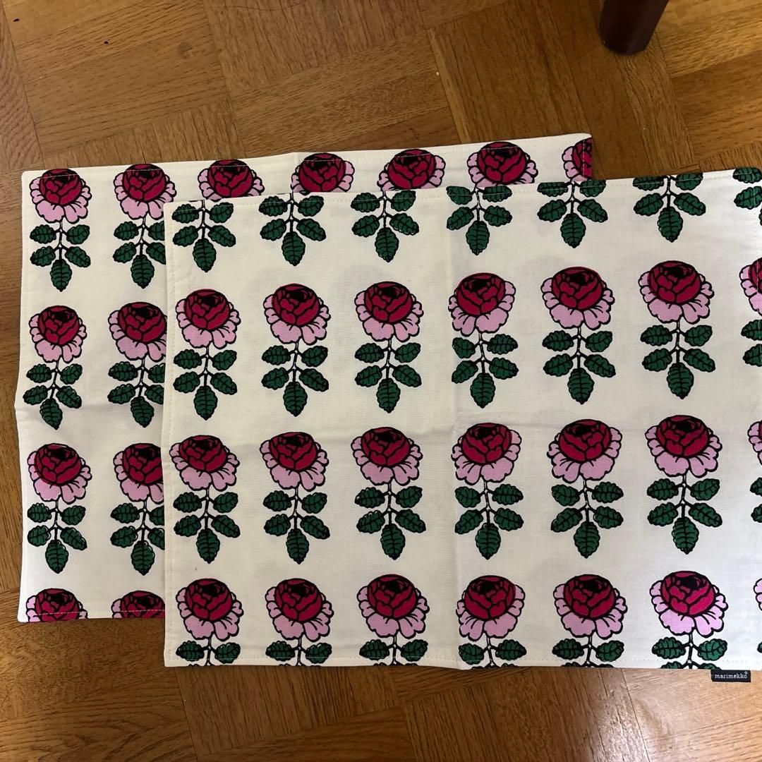 marimekko ランチョンマット 34 x 43 cm二枚セット