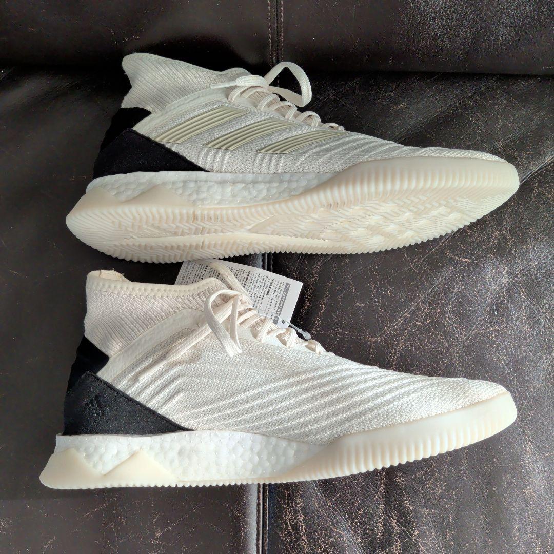未使用 タグ付 adidas Predator19.1 サッカー スニーカー
