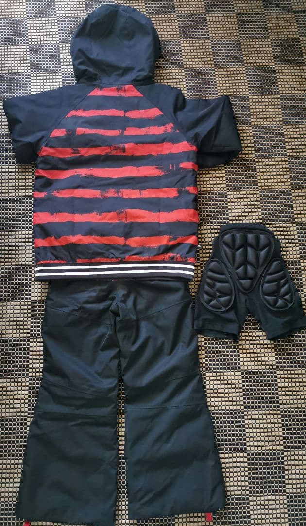 BURTON、ラルフローレンスノーボードウェア上下、お尻パット