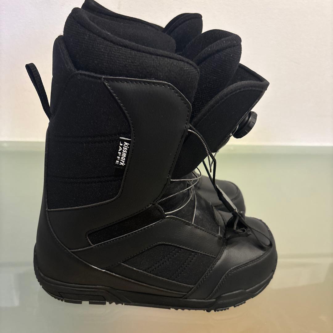 ブラック スノーボードブーツ ボアシステム
