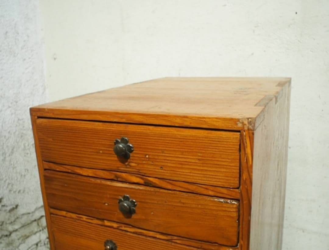 1021 ヴィンテージ　収納棚　小引き出し　チェスト　ケース　古家具　レトロ