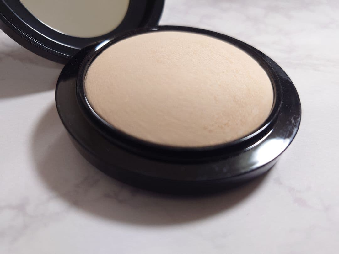 M·A·C ミネラライズ スキンフィニッシュ/ナチュラル ライトプラス