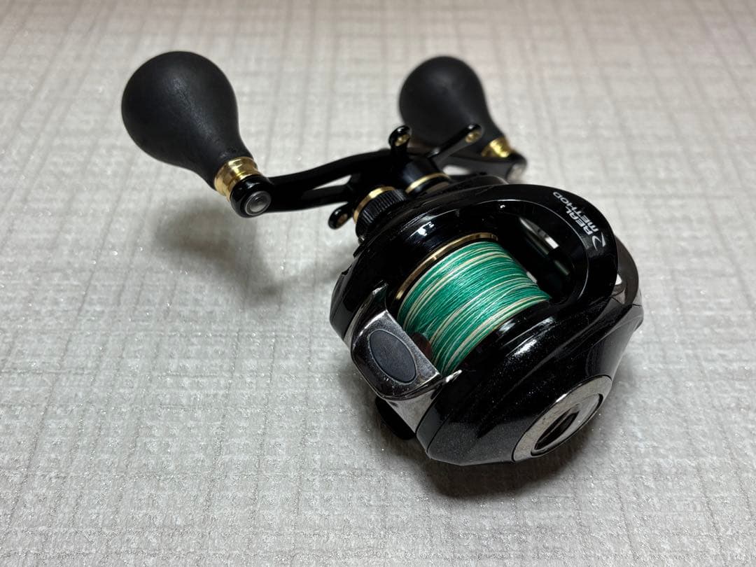 Real Method ベイトリール　ギガソルトHG＆PGセット