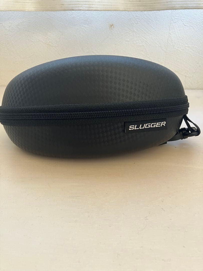 SLUGGER スポーツサングラス　黒色