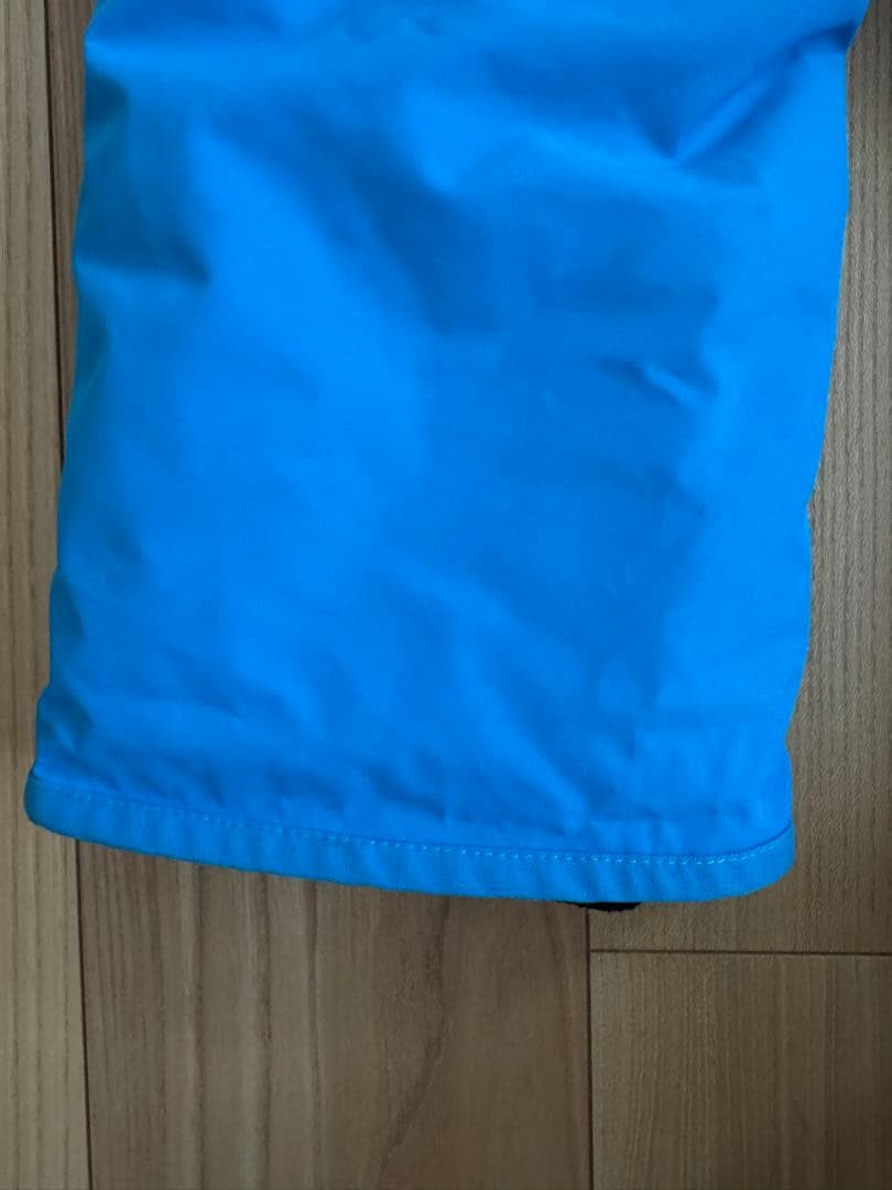 クイックシルバー　スキーウェア　スノボウェア　キッズ　110cm グローブ付き