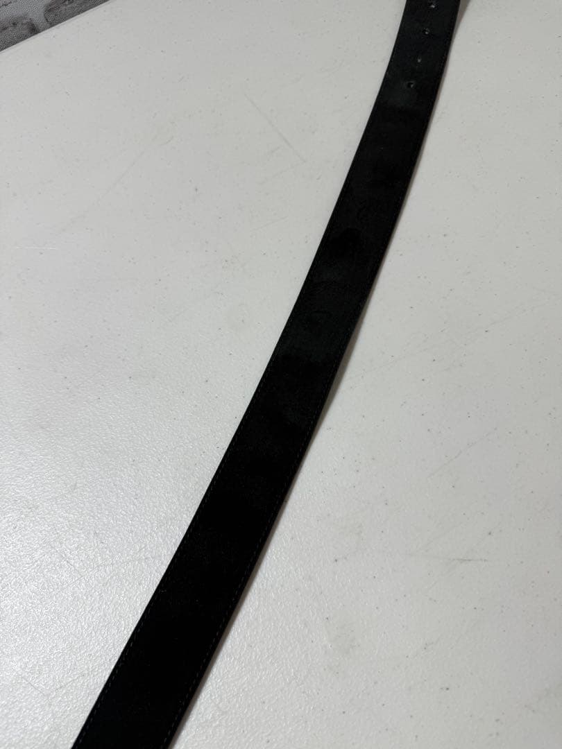 セリーヌ　スエード 黒ベルト 金色バックル　セリーヌ　CELNE