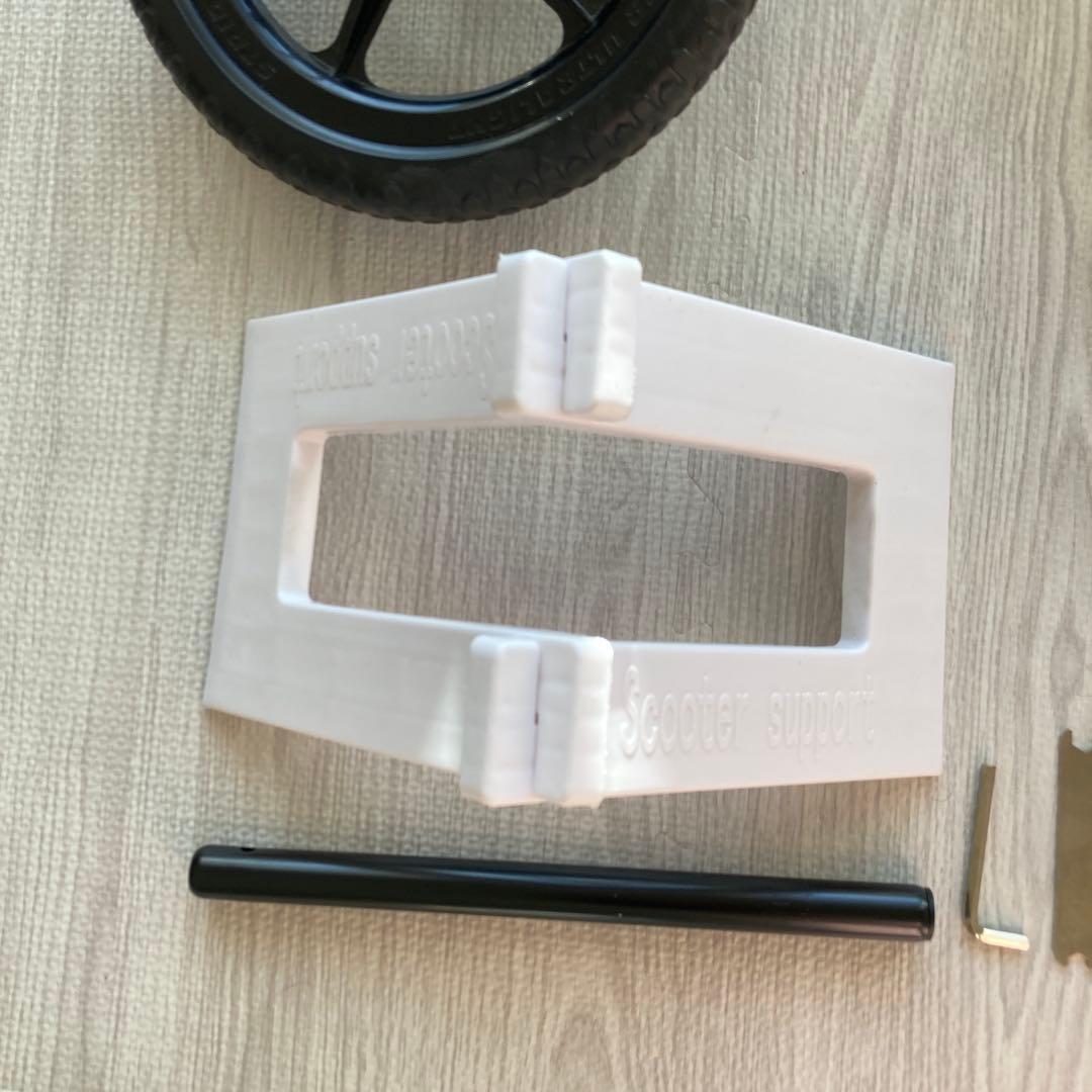 STRIDER スポーツモデル　12インチ　イエロー