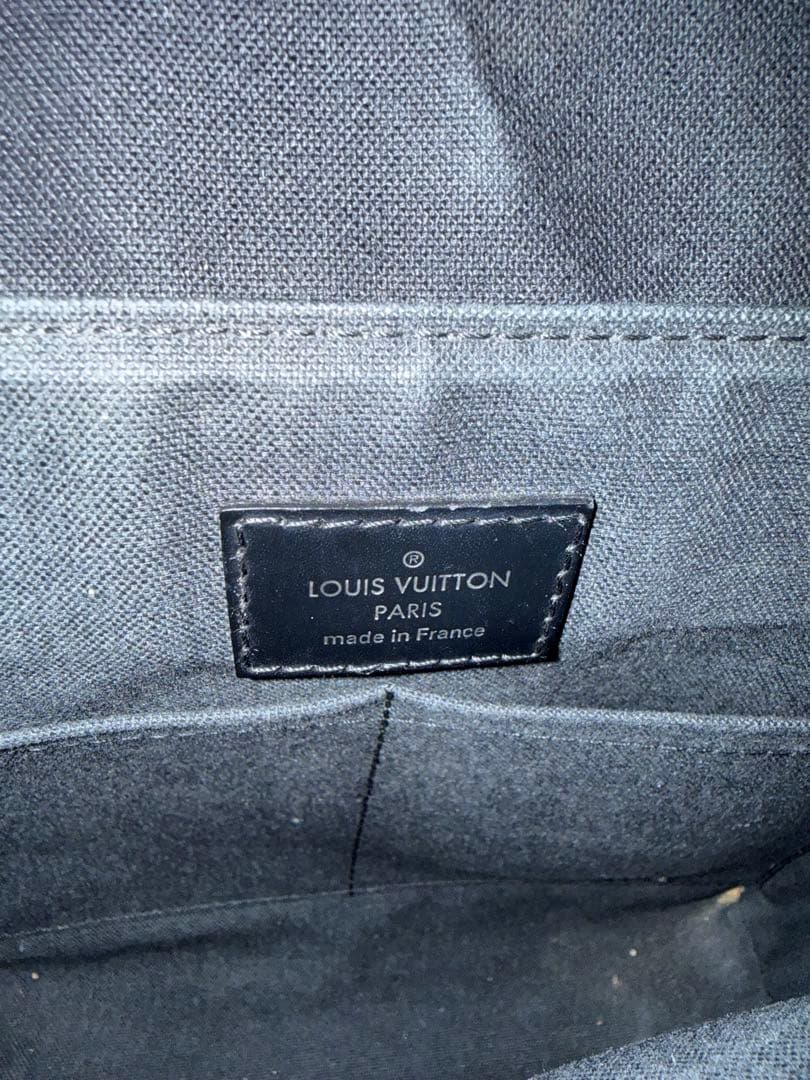 LOUIS VUITTON ルイ ヴィトン　グラフィット ディストリクトPM