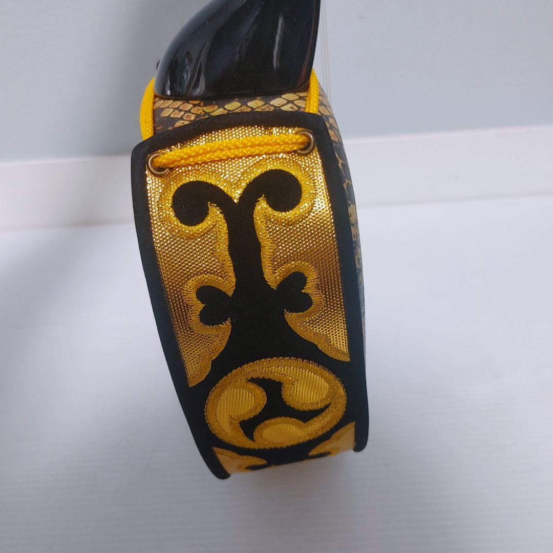 【美品】　三線（沖縄三味線）　入門用　ハードケース付　付属品多数156