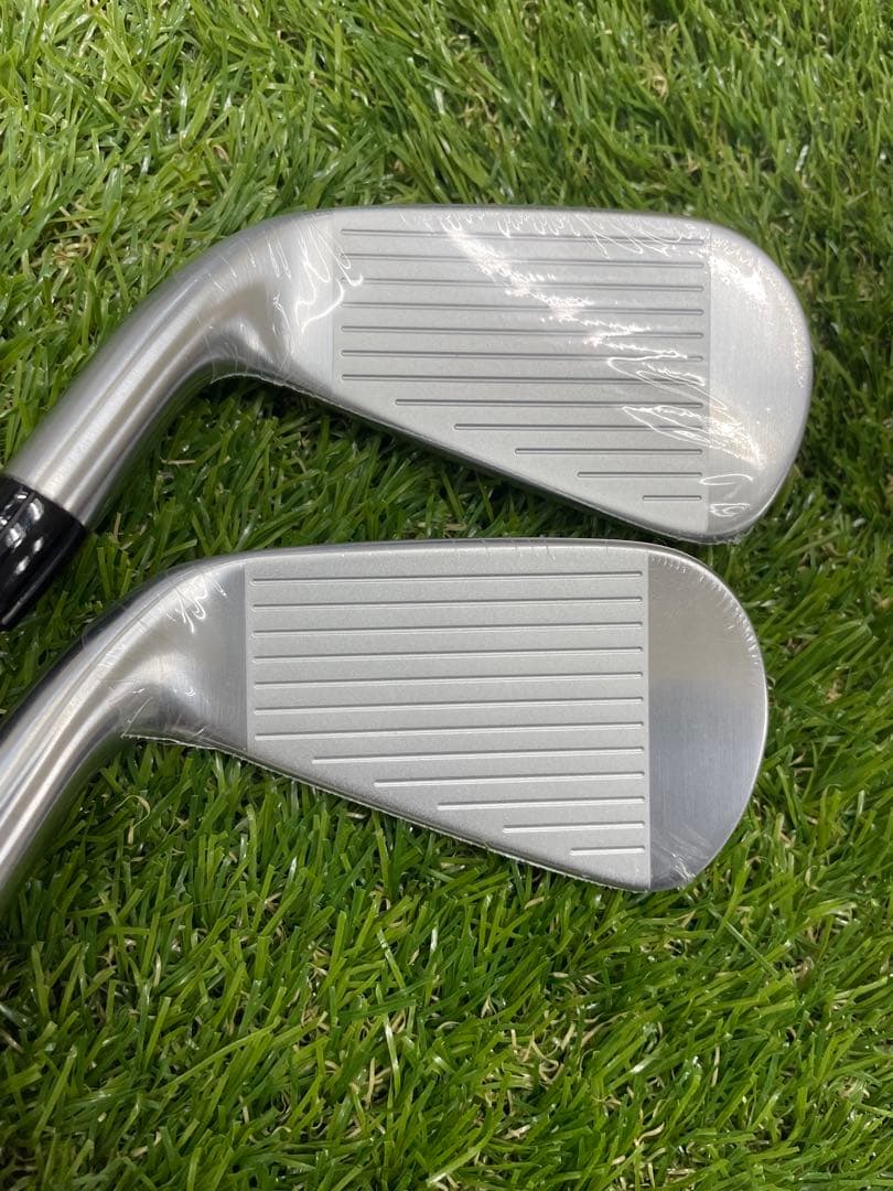 タイトリスト U505(2025) 3番4番の2本セット