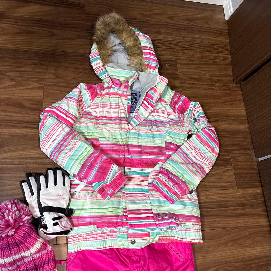 BURTON スノーボードウェア Sサイズ　新品未使用