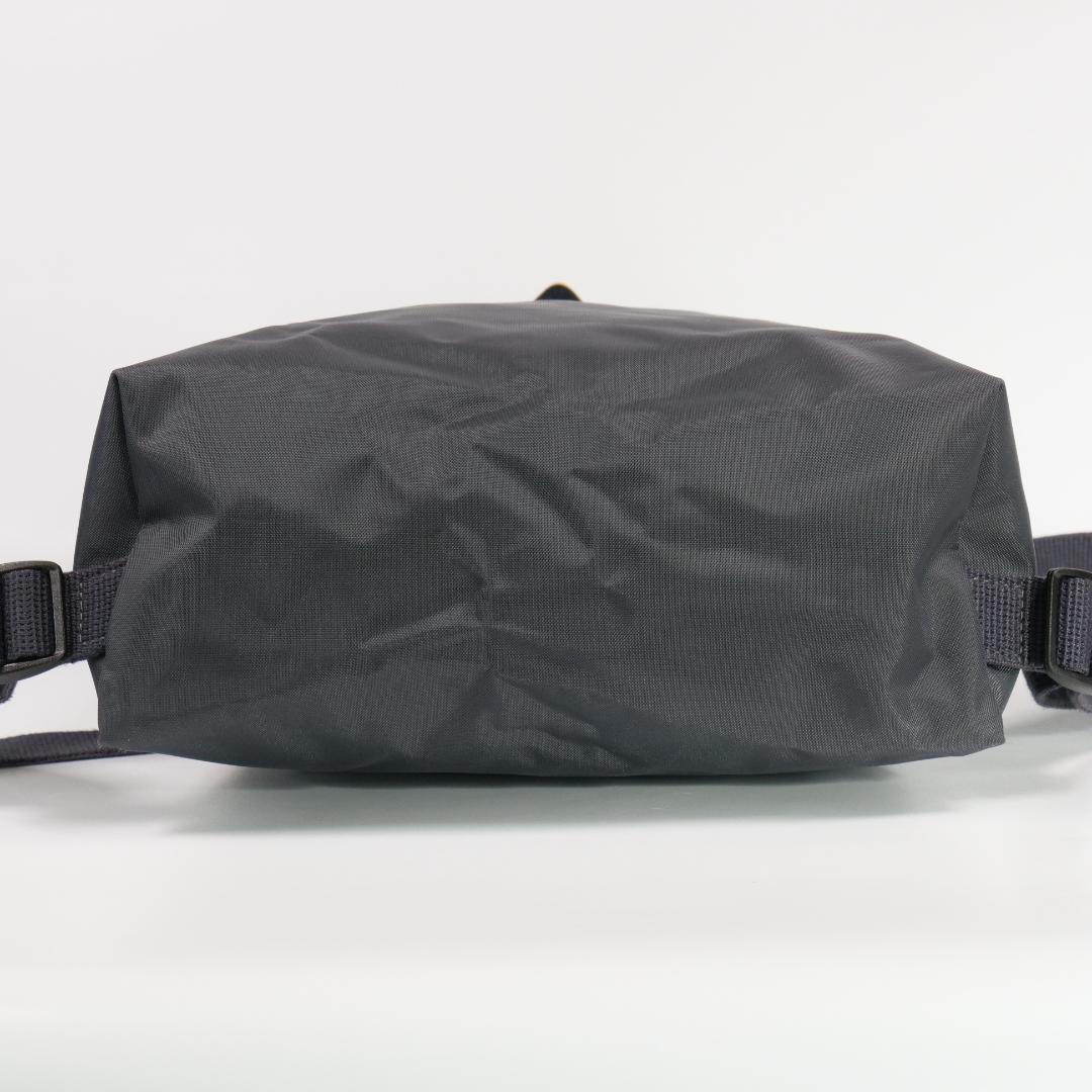 極美品✨ ロンシャン プリアージュ ミニリュック 折り畳み グレー