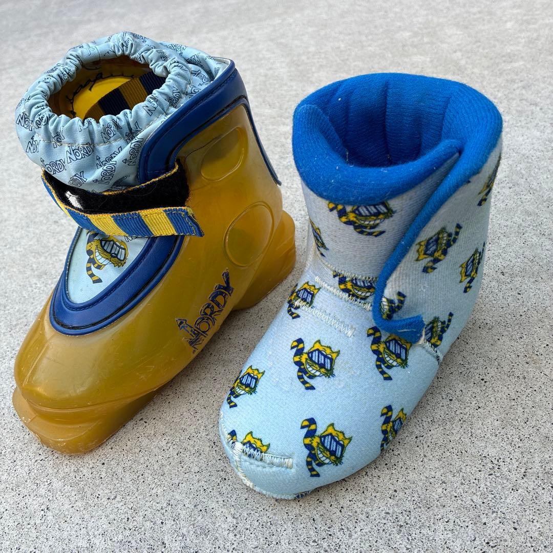 スキーを始めるキッズに◼️スキー板とブーツ3足セット　ノルディカ　サロモン　ハート