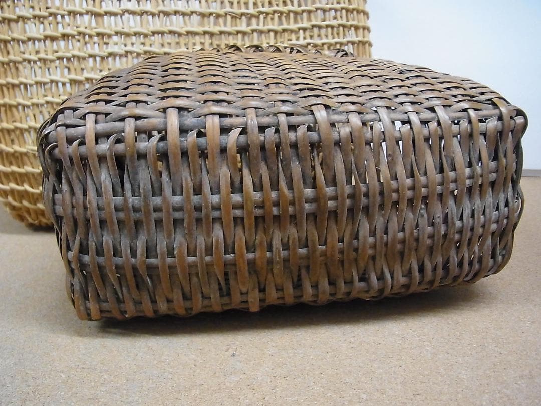 こ*子様 あけび（未使用）・籐（昭和）　籠　かご　2個　まとめて