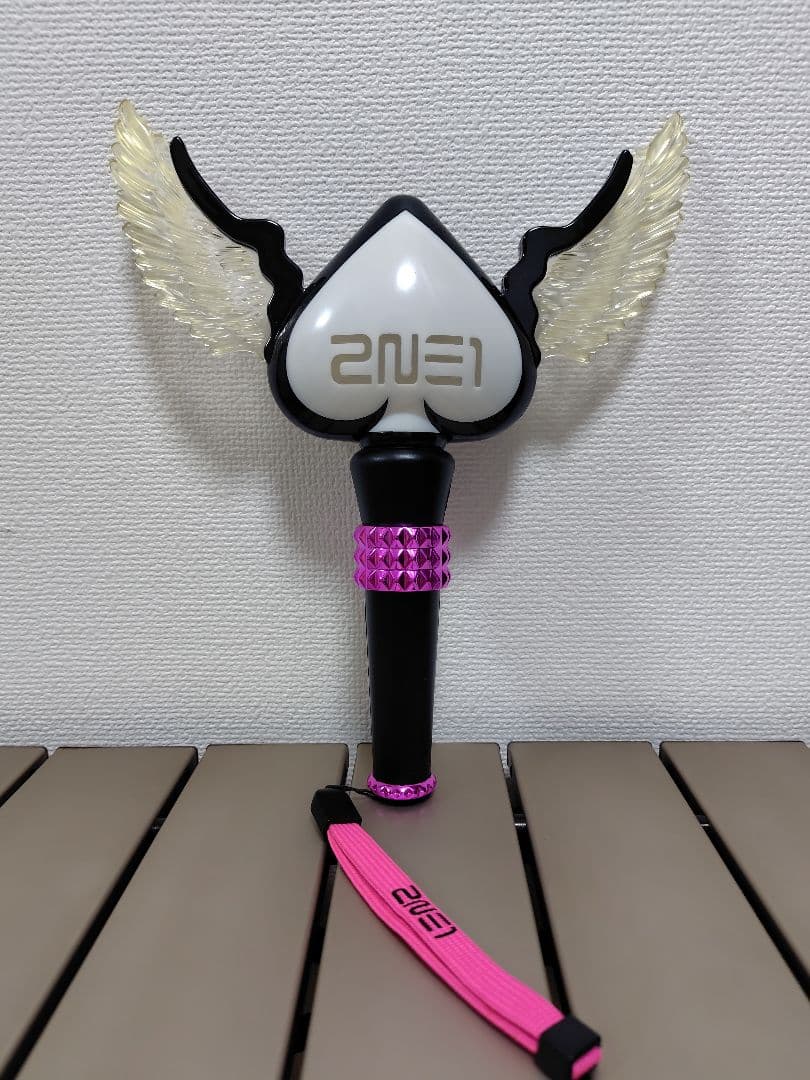 2NE1　ペンライト