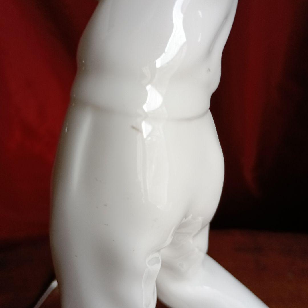 ノリタケ　ボーンチャイナ　ゴルファー像　磁器置物