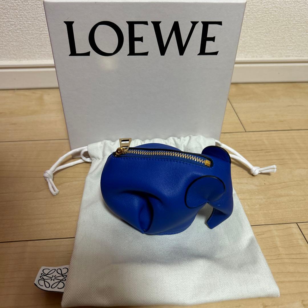 ロエベ　エレファント　ケース