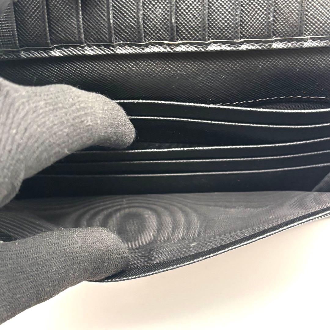 プラダ 長財布 三角ロゴ サフィアーノレザー Wホック ブラック 1M1133