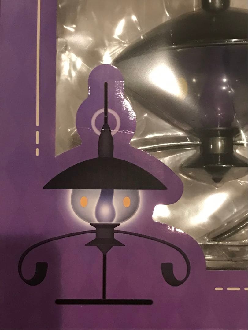 炎がまたたくLEDライト シャンデラ ランプラー ヒトモシ ポーチ ポケモン