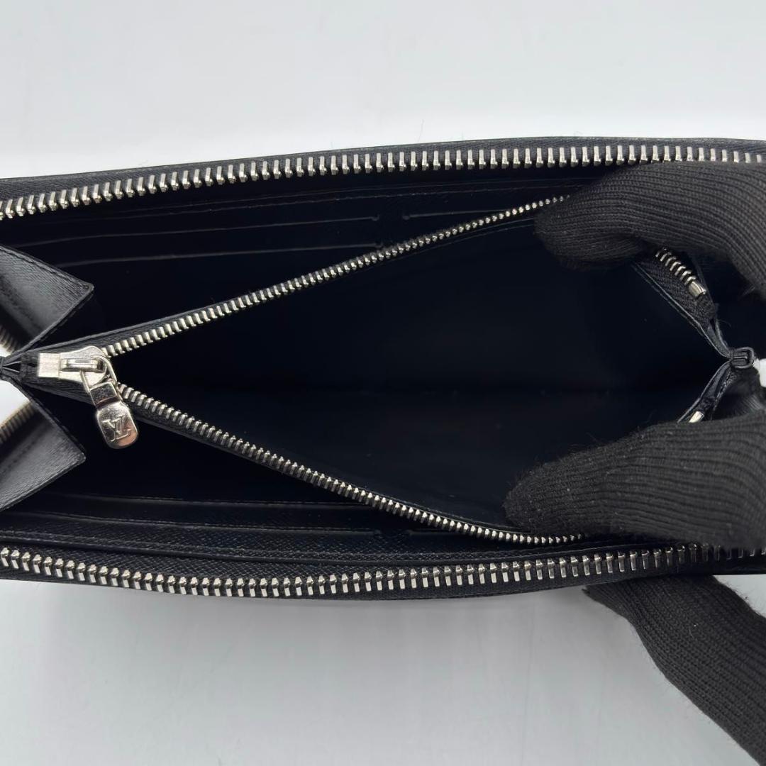 大人気 ルイヴィトン クレマンス エピ ノワール ラウンドファスナー 長財布 黒