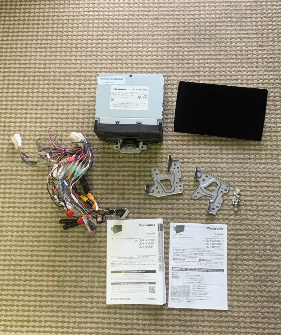 Panasonic CN-F1X10BGD ストラーダ 10インチナビ