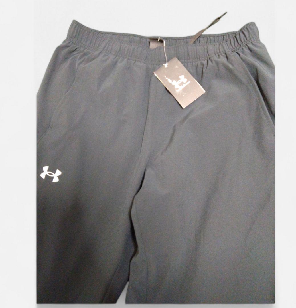 【5%引き】新品UNDER ARMOURアンダーアーマーブラック パンツＬサイズ