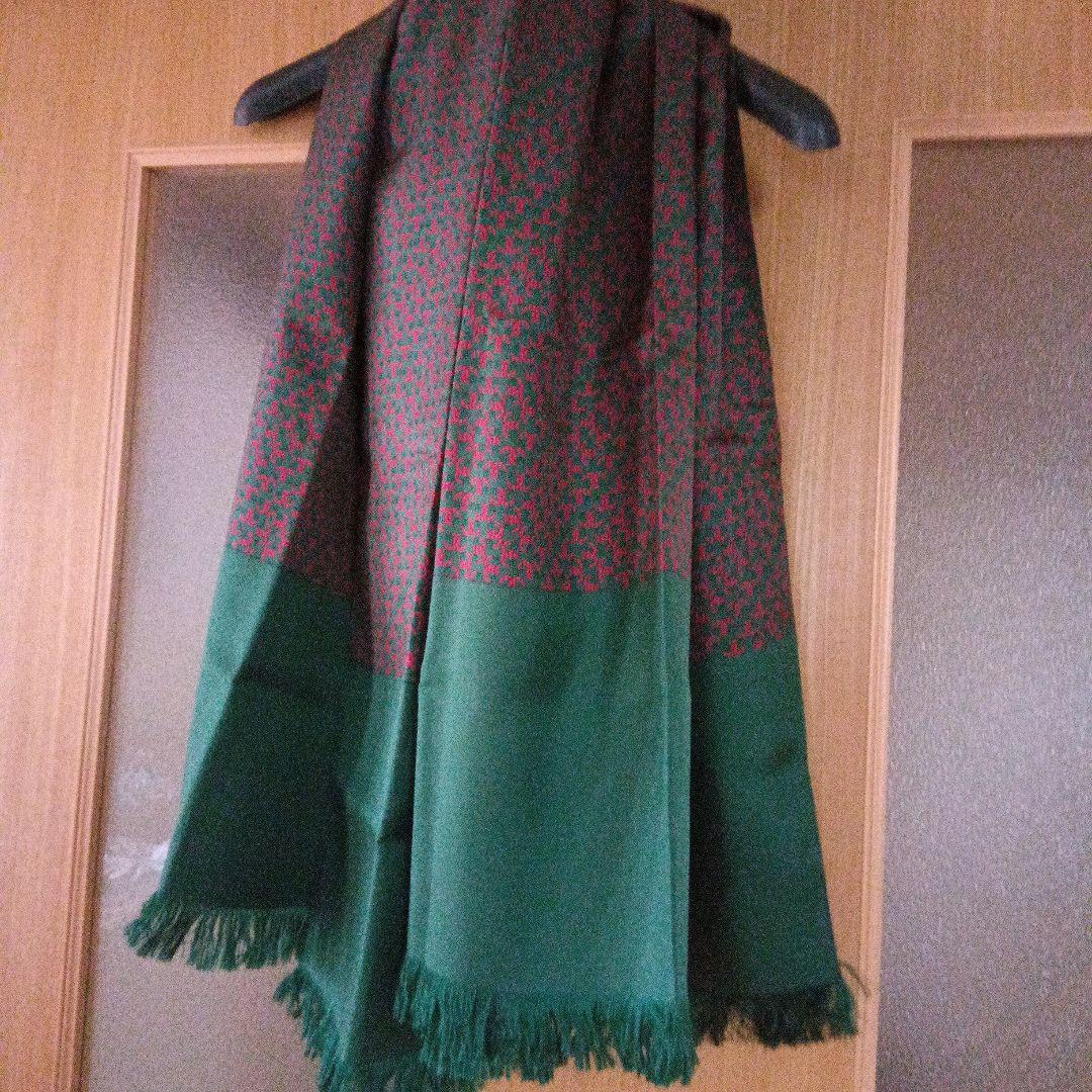 HERMES シルクスカーフ　ストールフリンジ付き赤グリーン