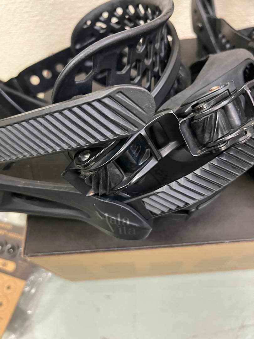 BURTON マラビータ ReFlex Mサイズ 黒