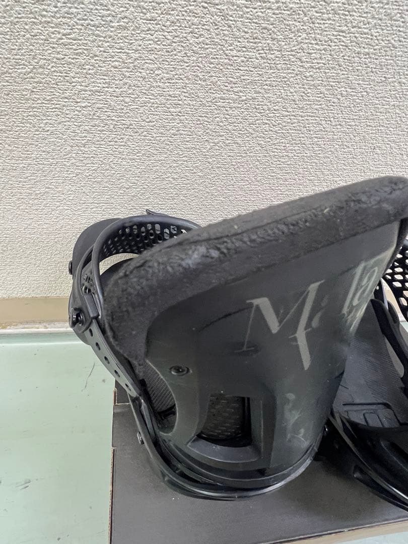 BURTON マラビータ ReFlex Mサイズ 黒