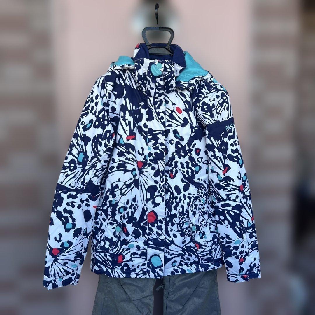 女性用スノーボードウェア　上下セット