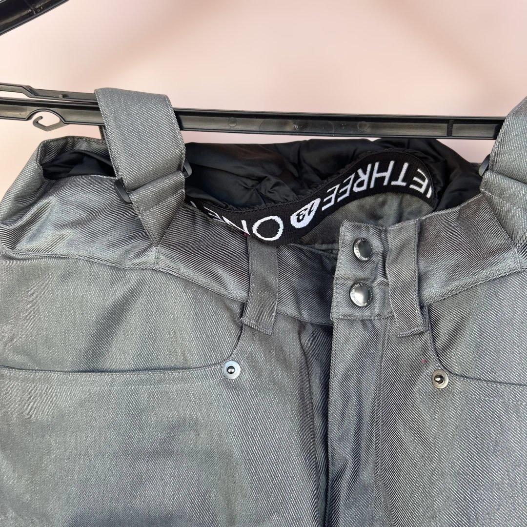 女性用スノーボードウェア　上下セット