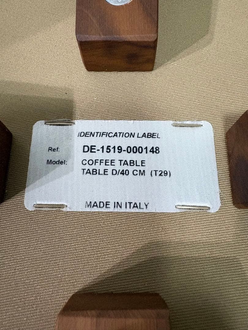 イタリア製 コーヒーテーブル φ40cm 無垢脚 レザートップ - メルカリ