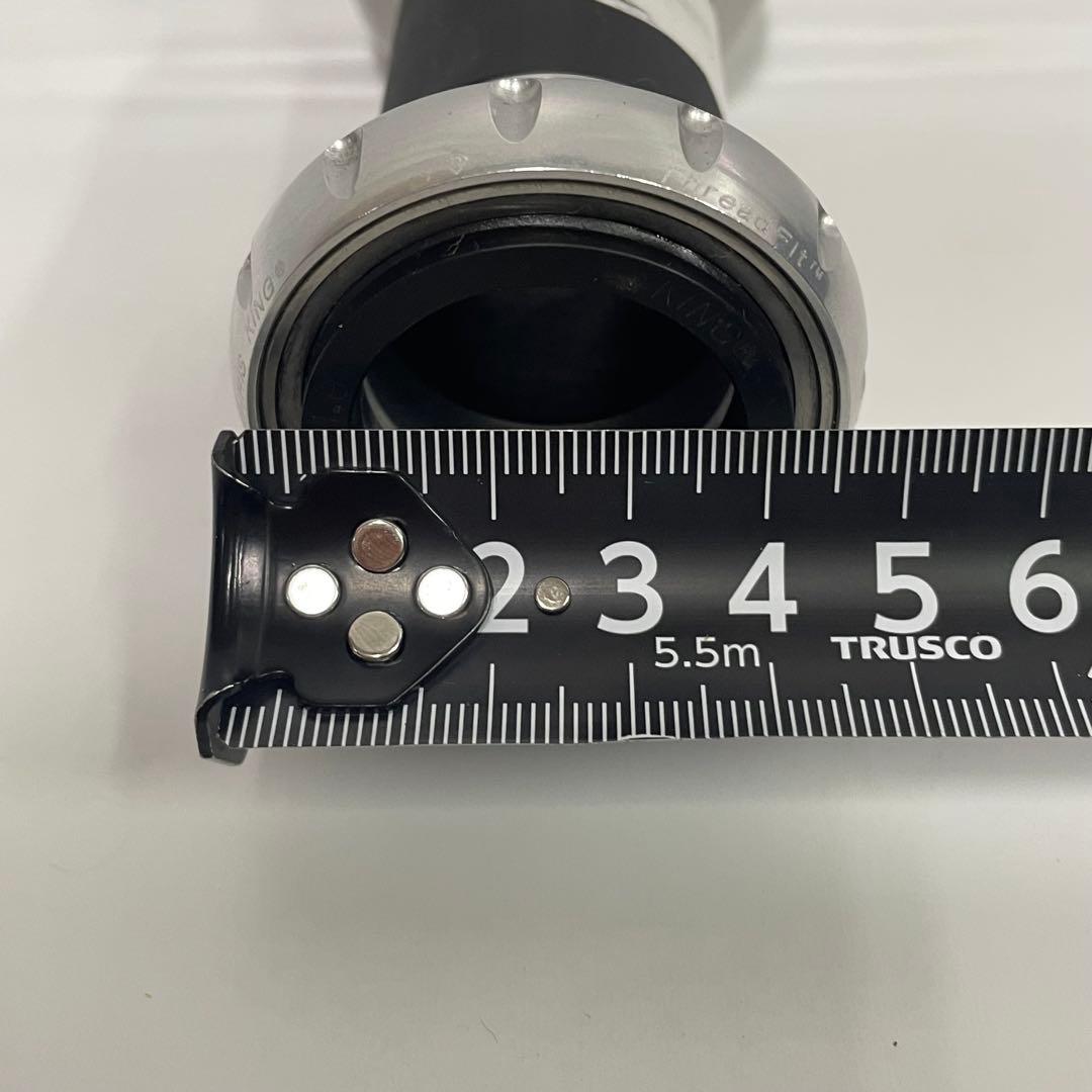 CHRISKING THREADFIT ボトムブラケット