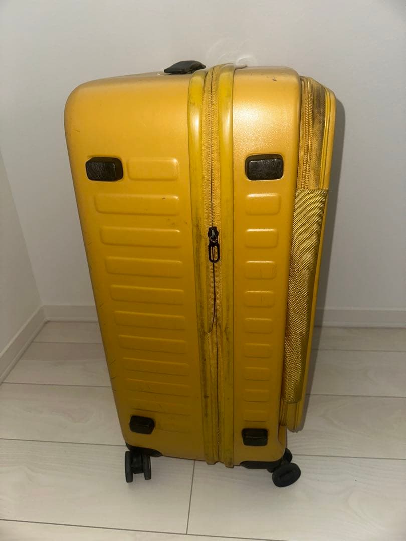 最終値下げ LOJEL イエロー キャリーケース Mサイズ【傷あり】