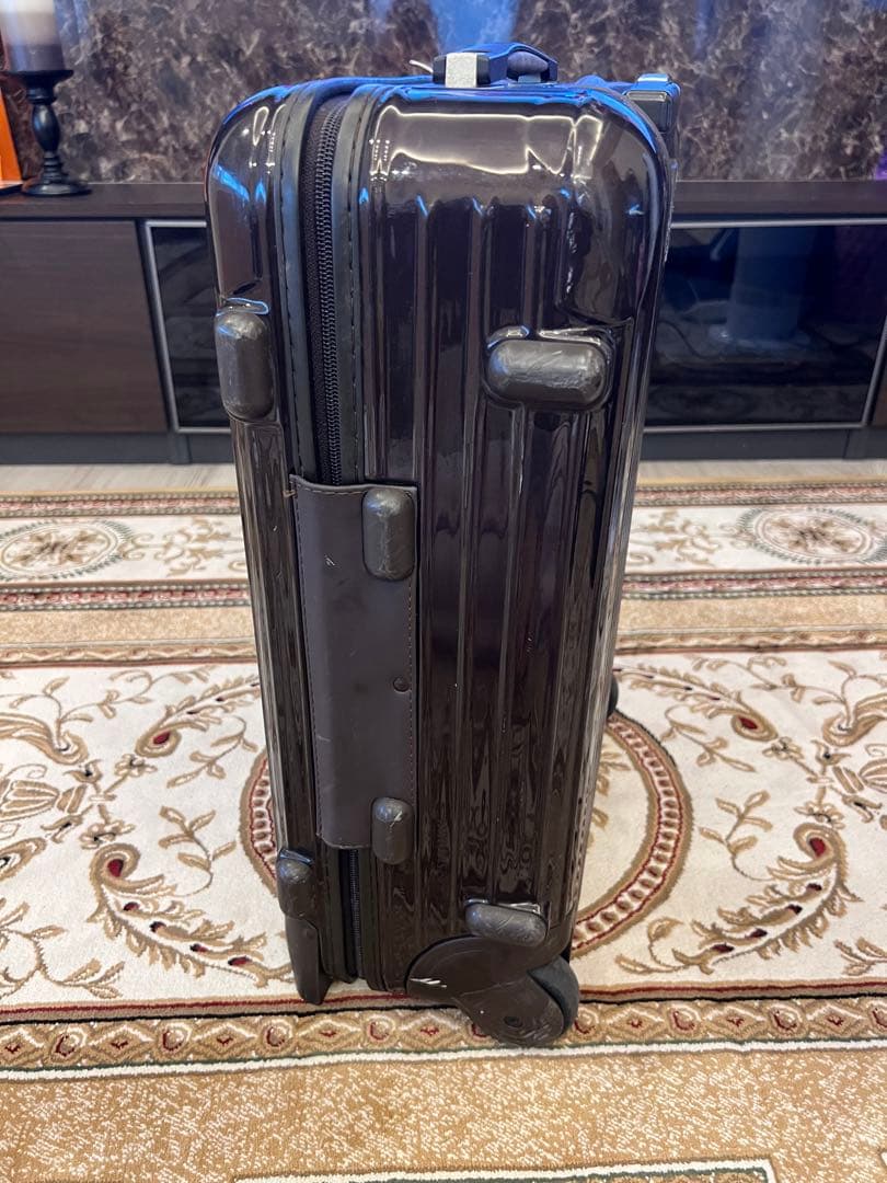 リモワ　スーツケース　2輪　サルサデラックス